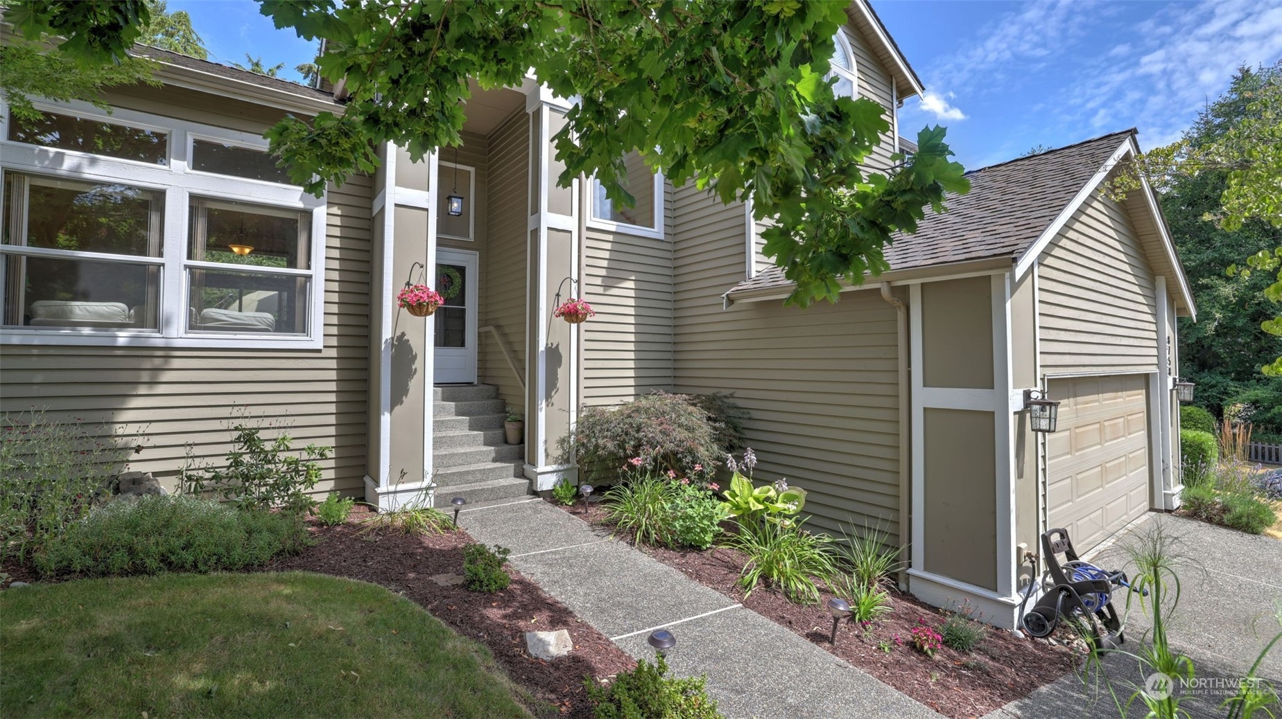 8758 NE 144th Court