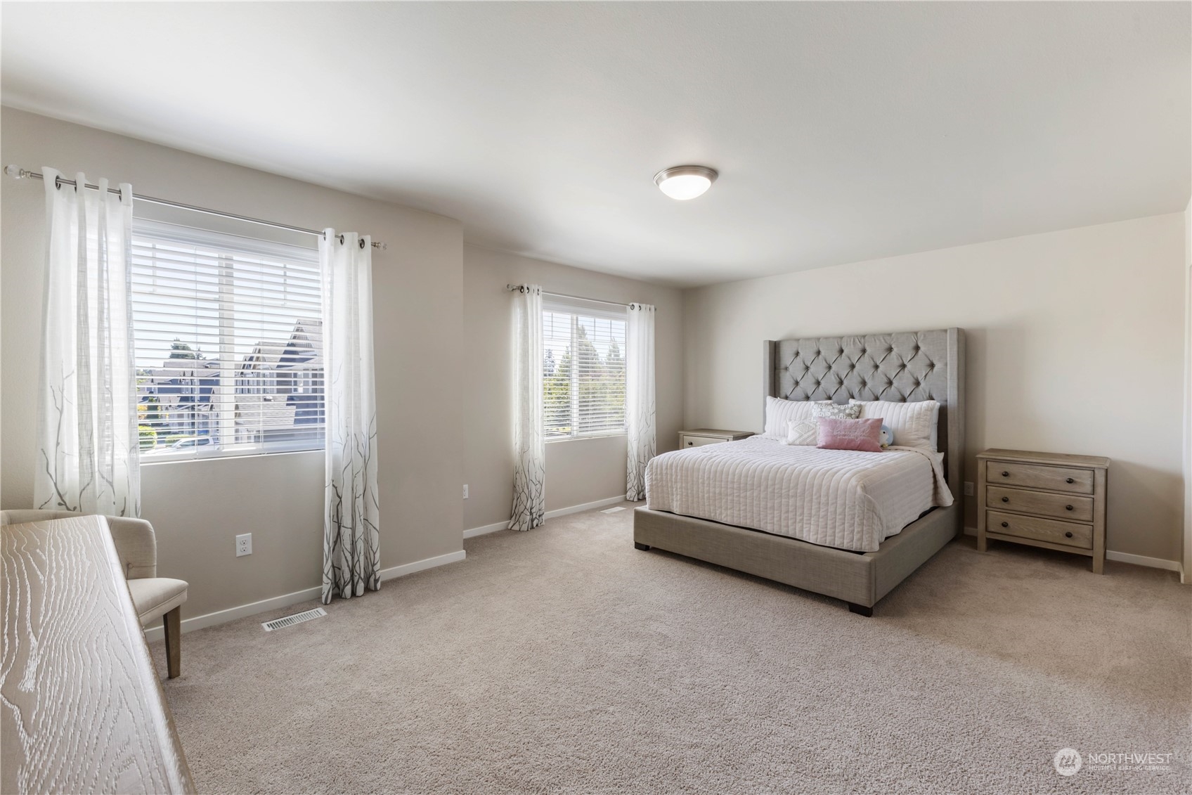 2805 176th Street Ct E