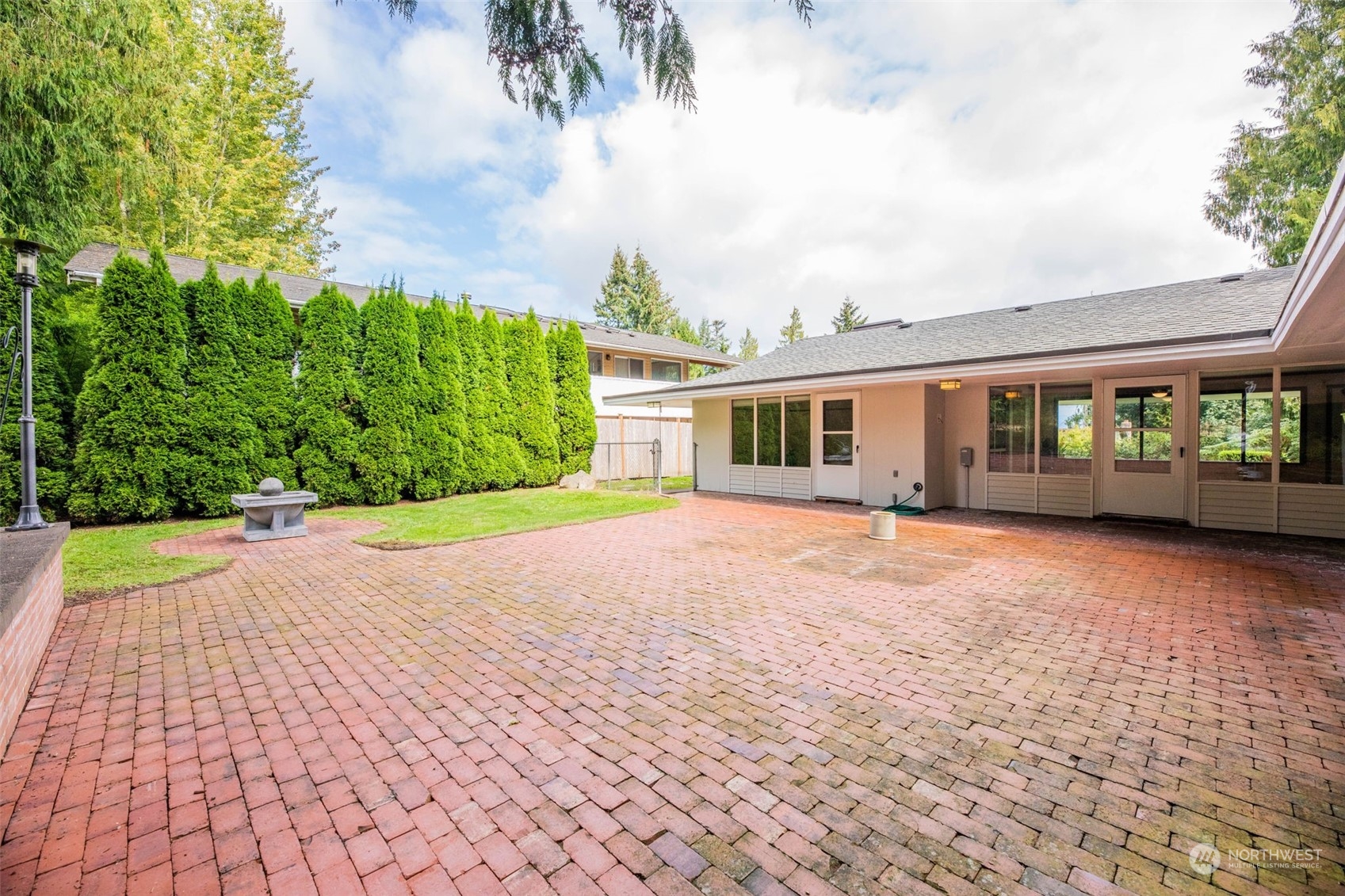 13504 Kenwanda Drive