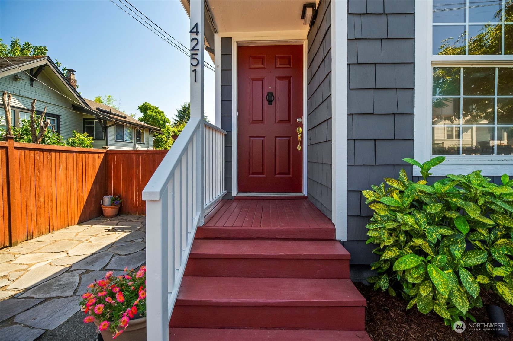 4251 S Juneau \ Street