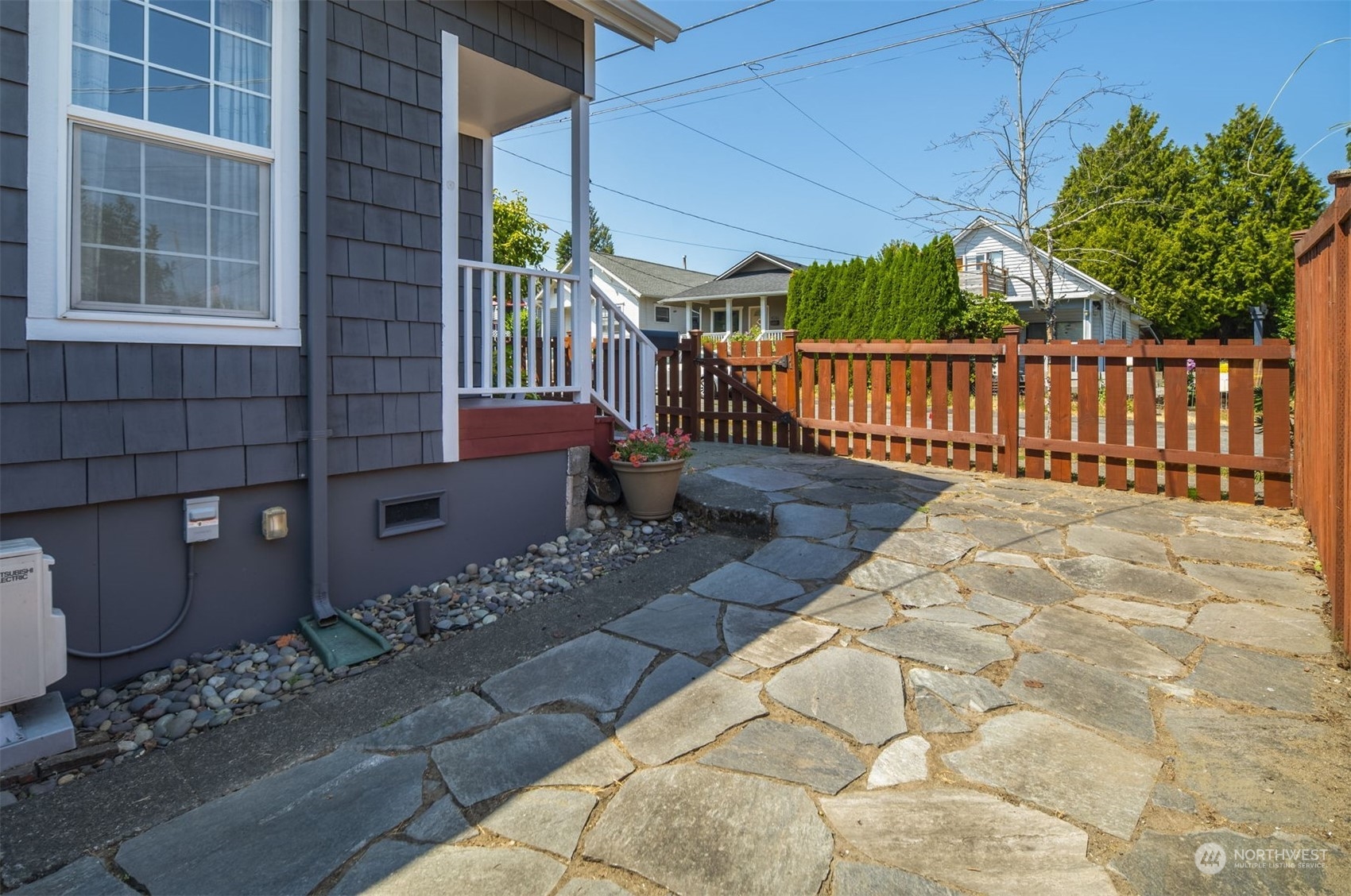 4251 S Juneau \ Street