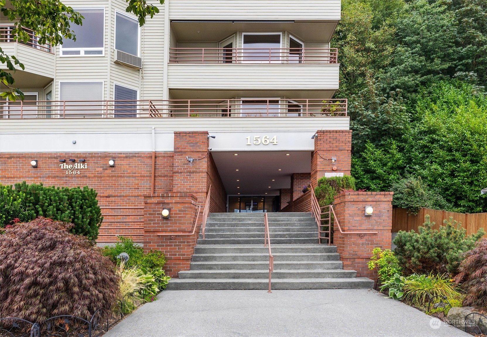 1564 Alki Avenue SW #406
