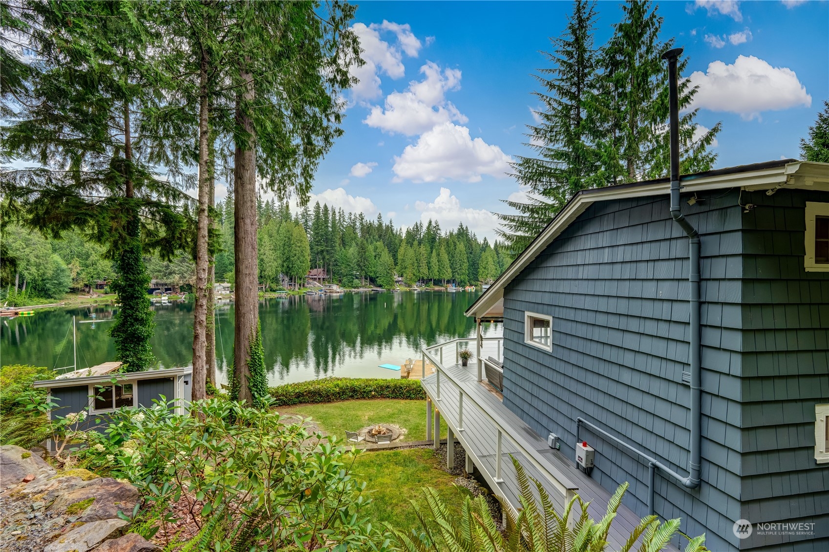1006 S Lake Roesiger Road