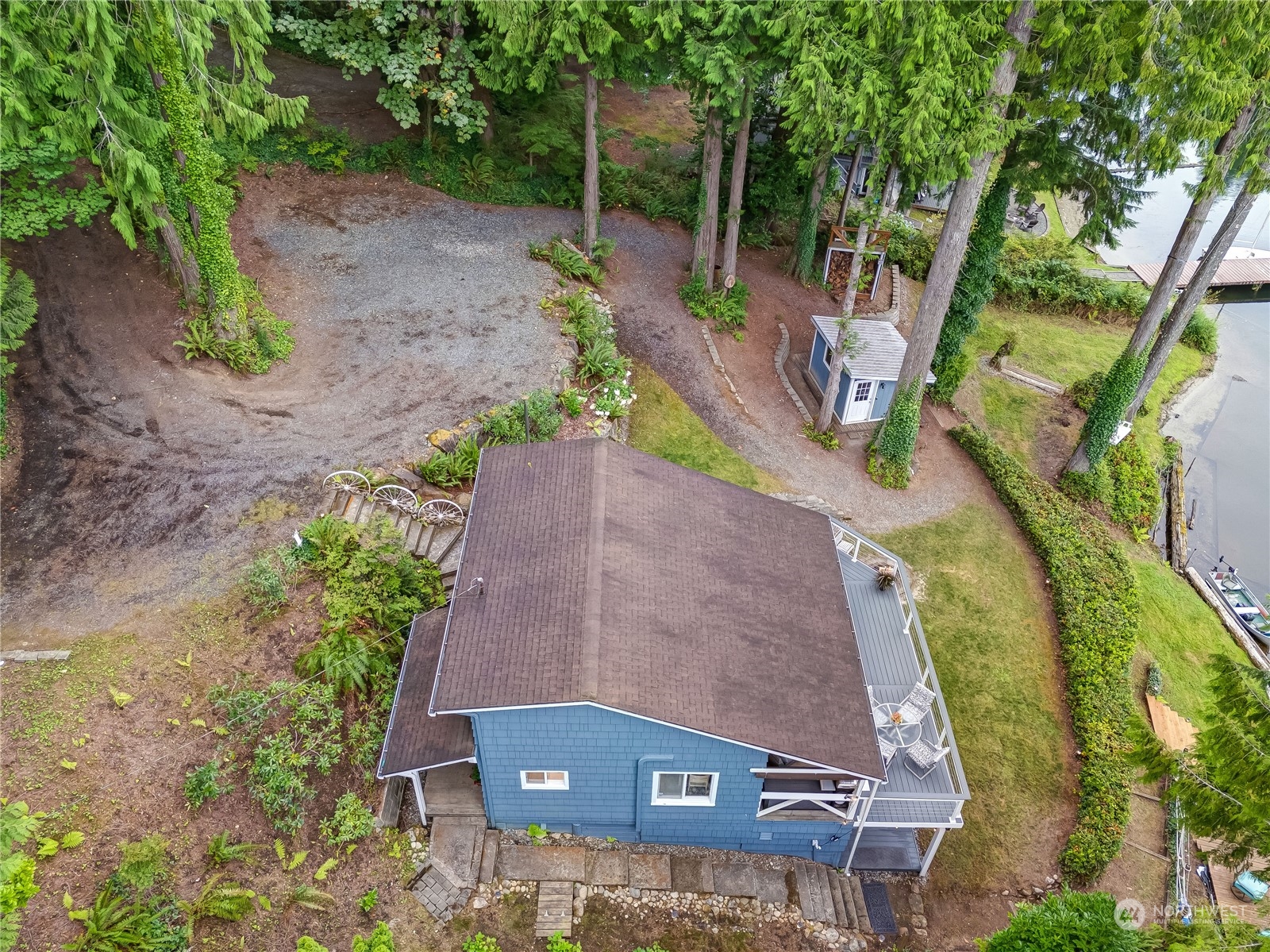 1006 S Lake Roesiger Road