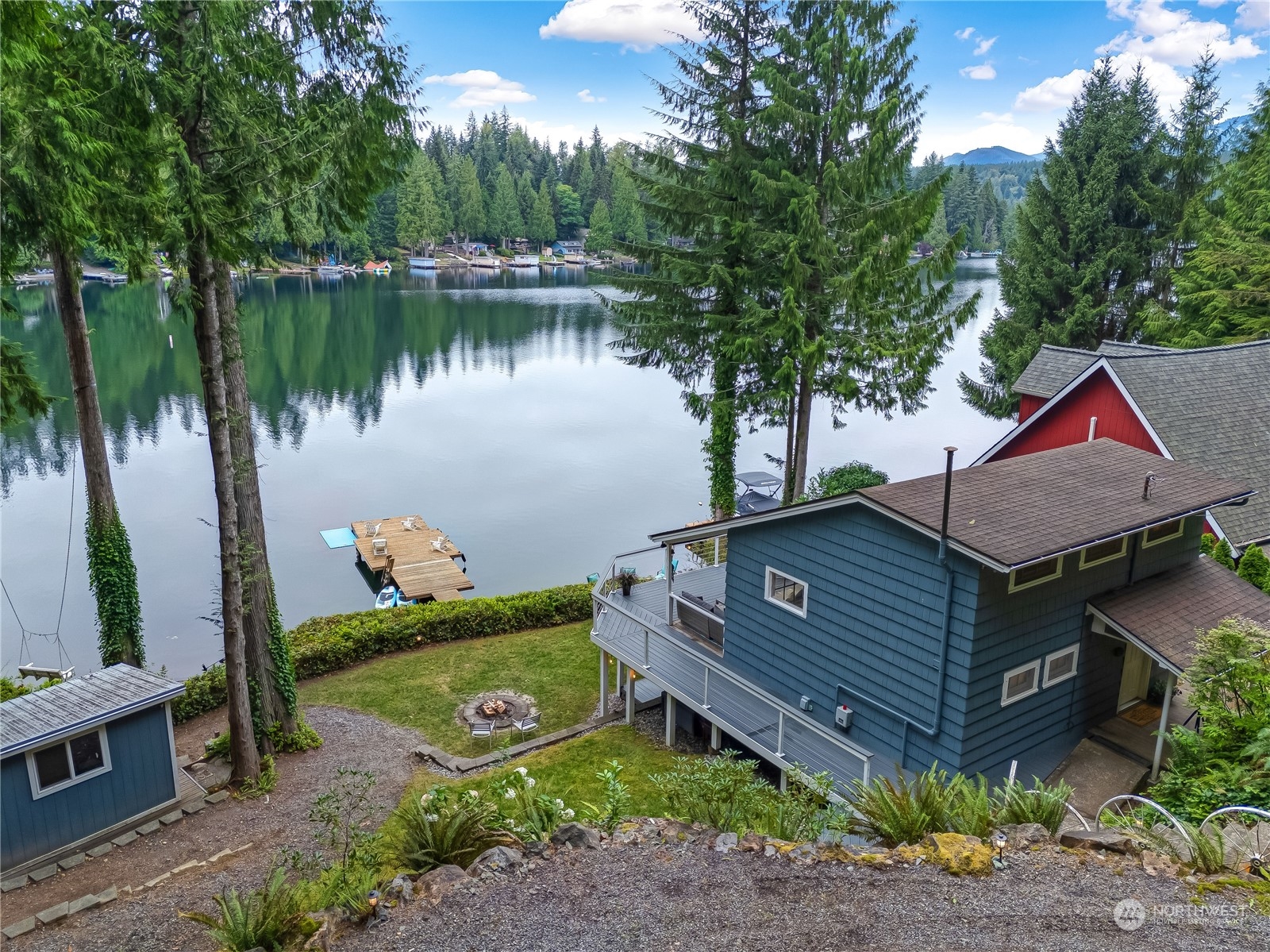 1006 S Lake Roesiger Road