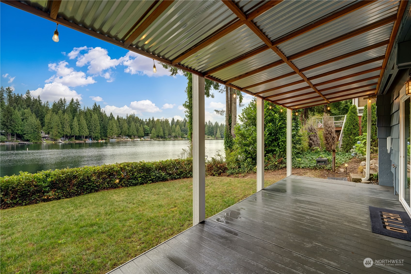 1006 S Lake Roesiger Road