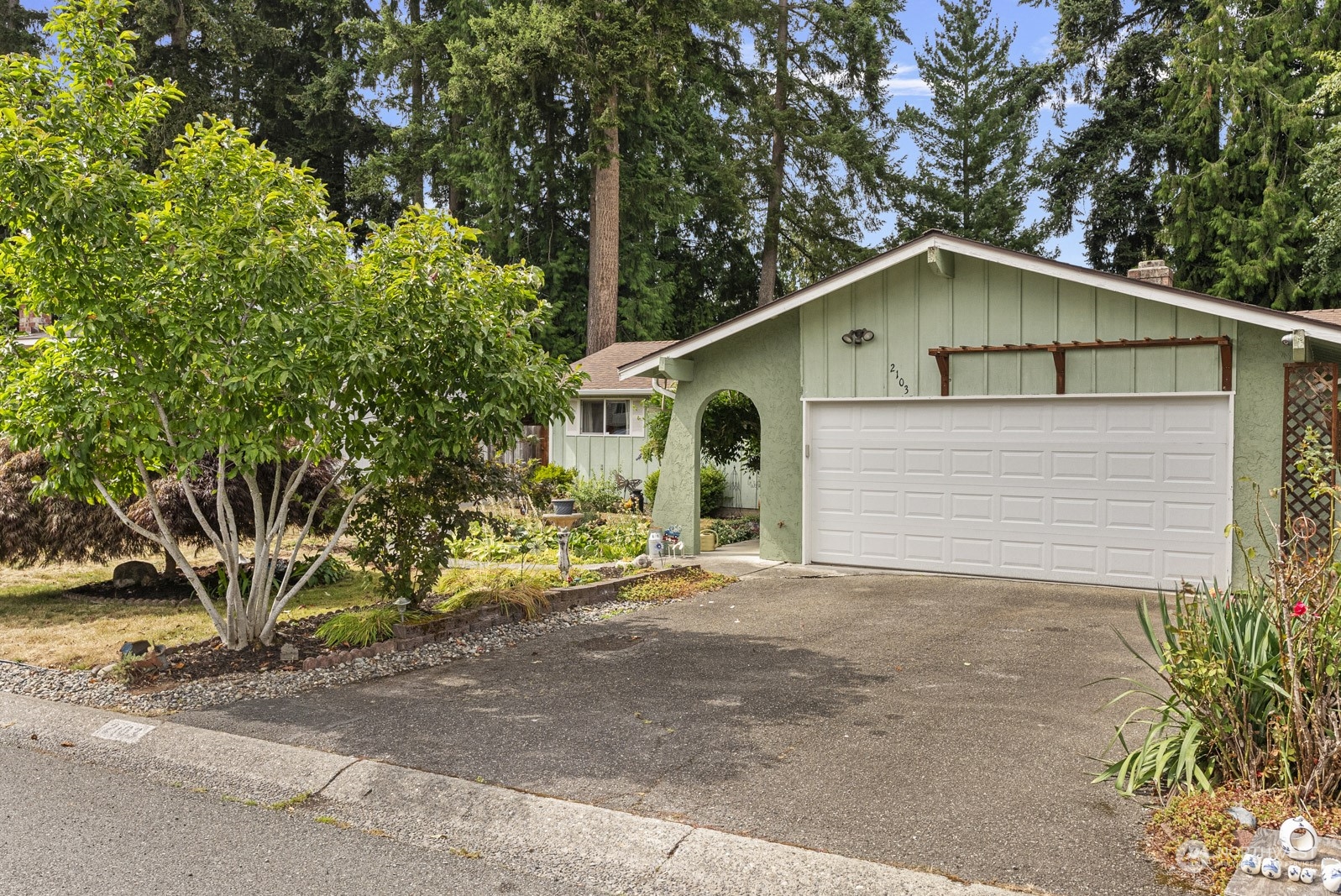2103 Timber Trail