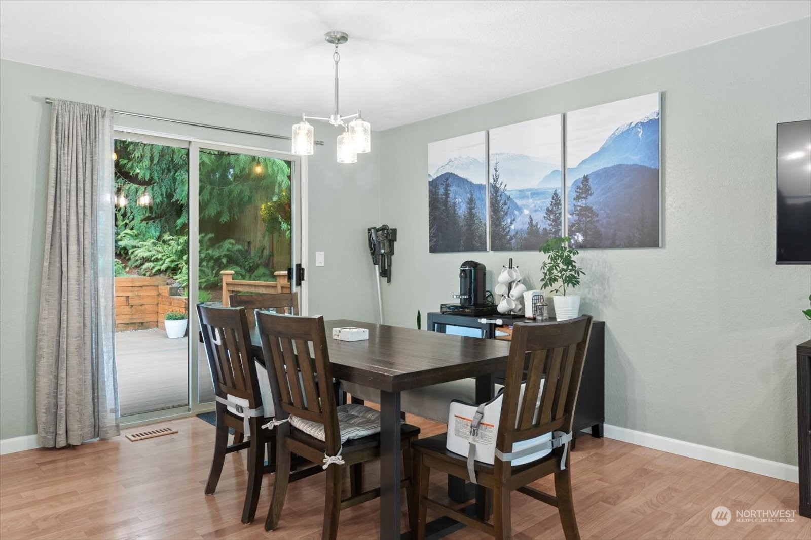 21328 2nd Drive SE