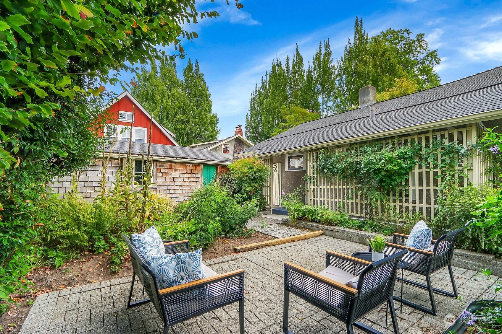 3206 NE 60th Street