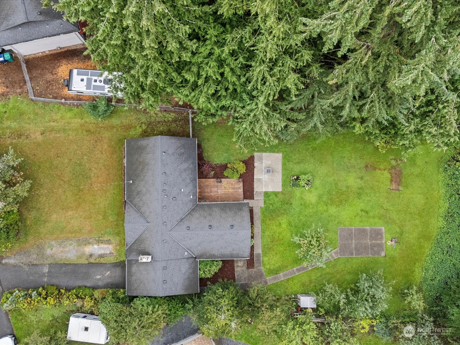 112 Poppy Road