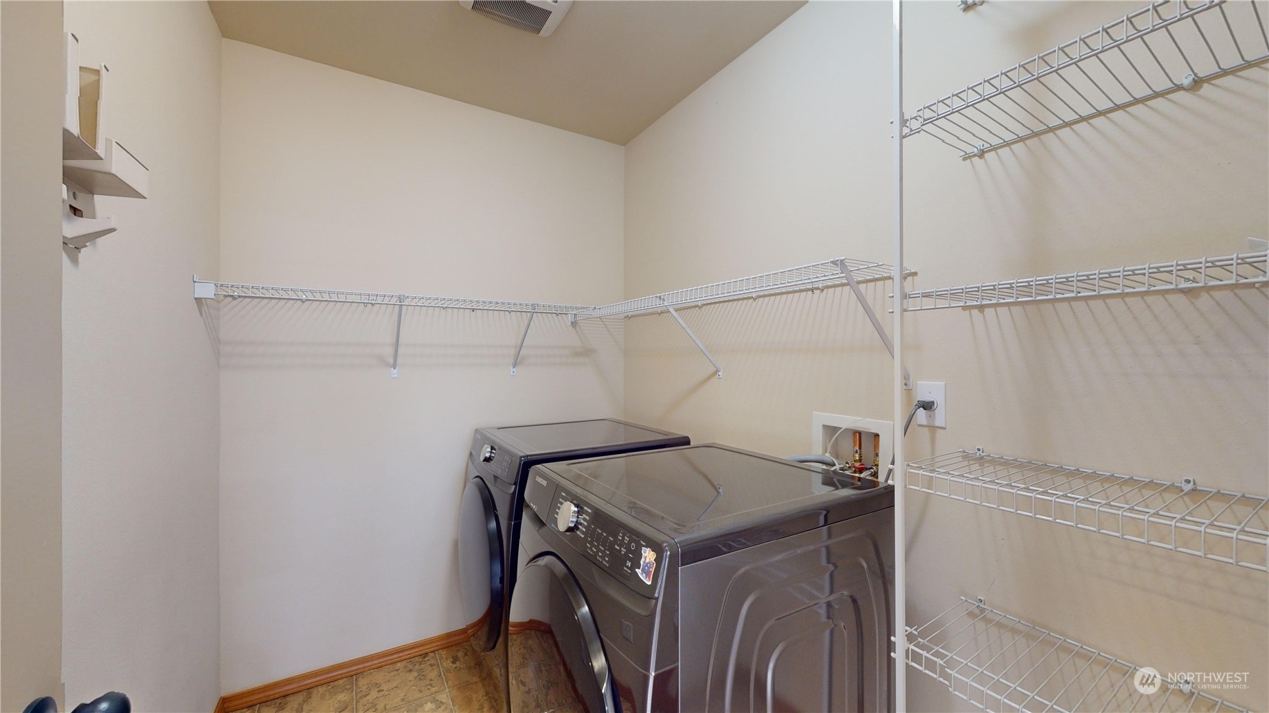 21129 Meridian Place W, -6279