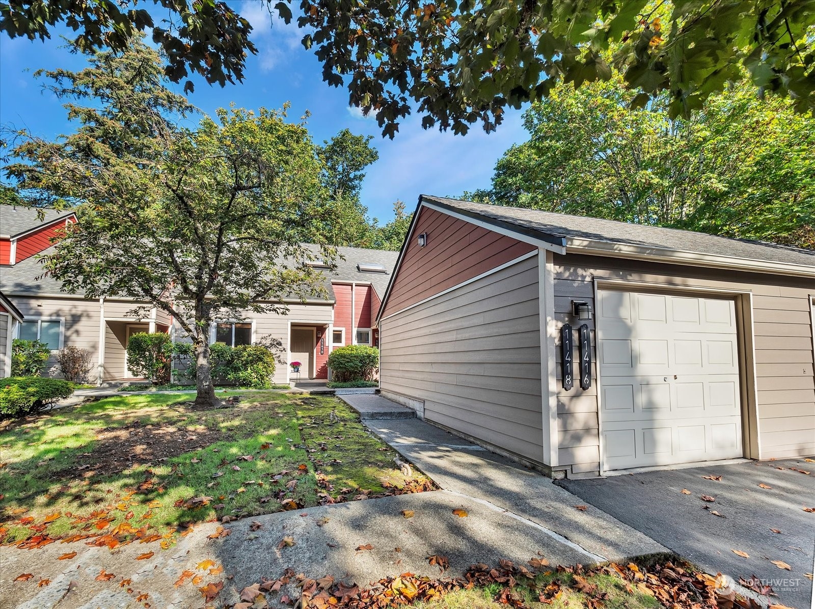 11418 105th Court NE