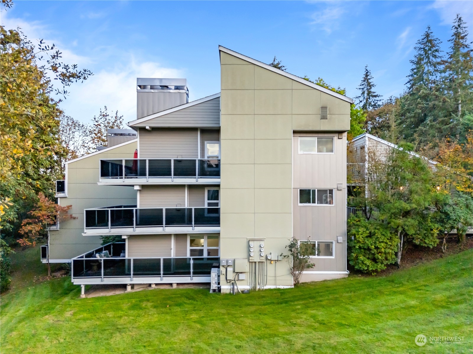 15730 NE 70th Court