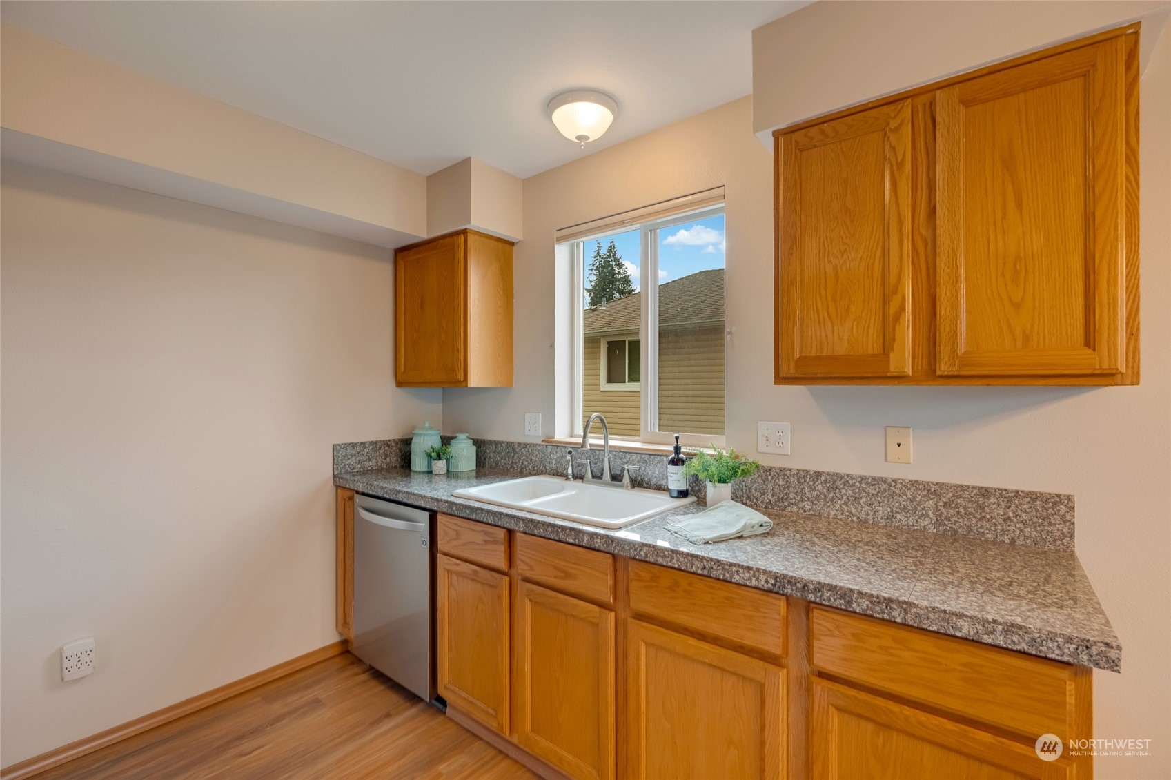 1101 10th Street Unit: 1