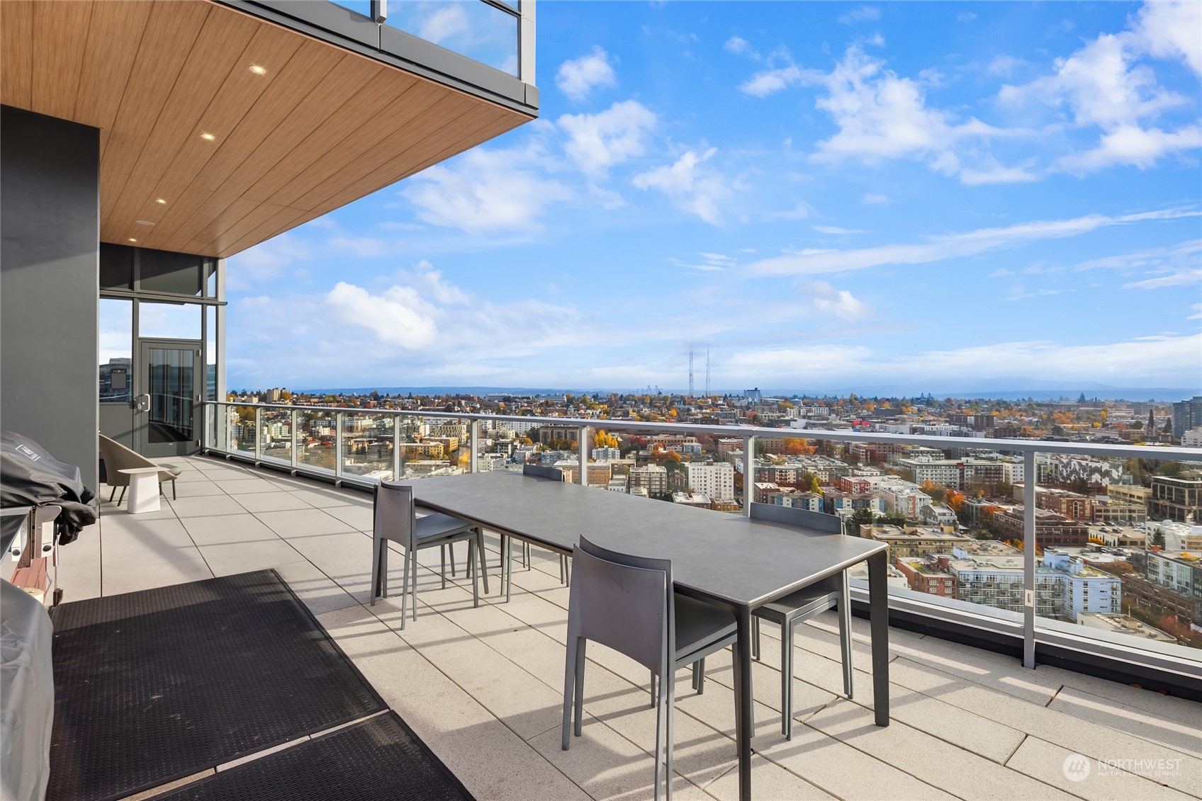 1808 Minor Avenue Unit: 2104