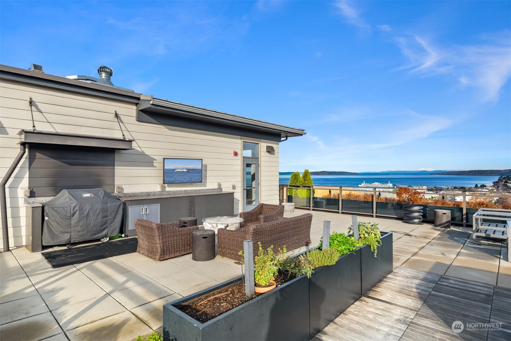50 Pine Street #103