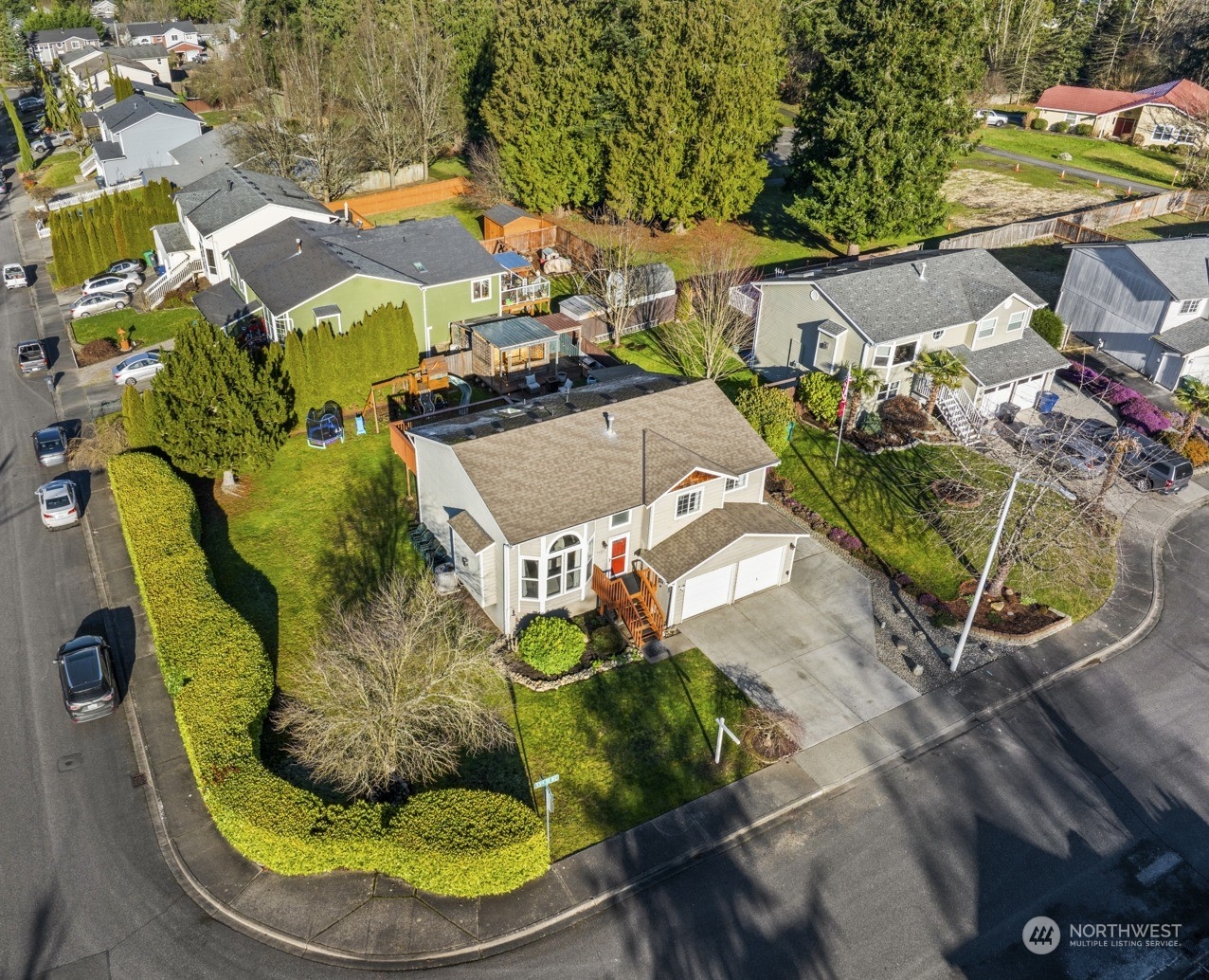 7301 53rd Street NE