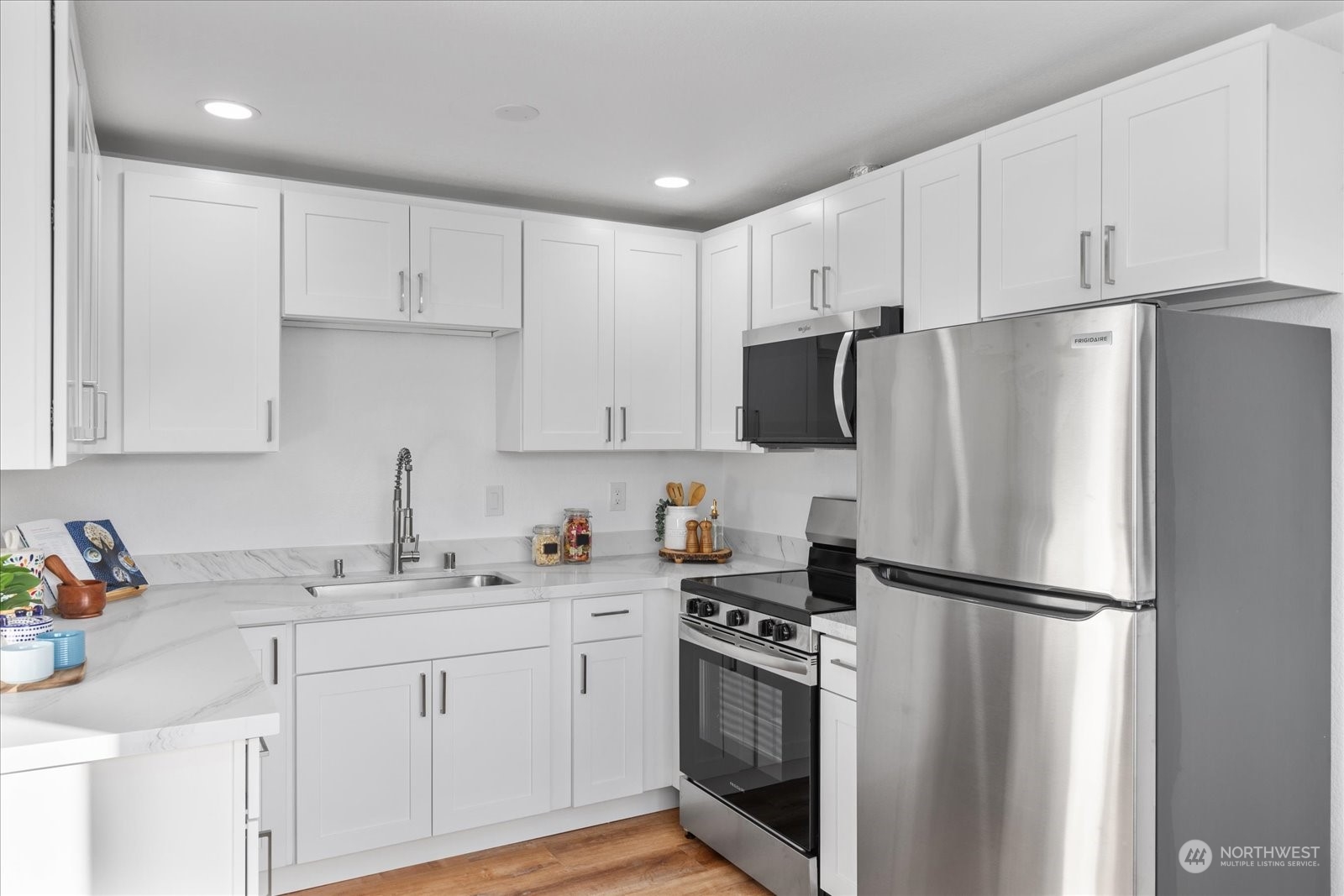 2619 Rucker Avenue Unit: 9