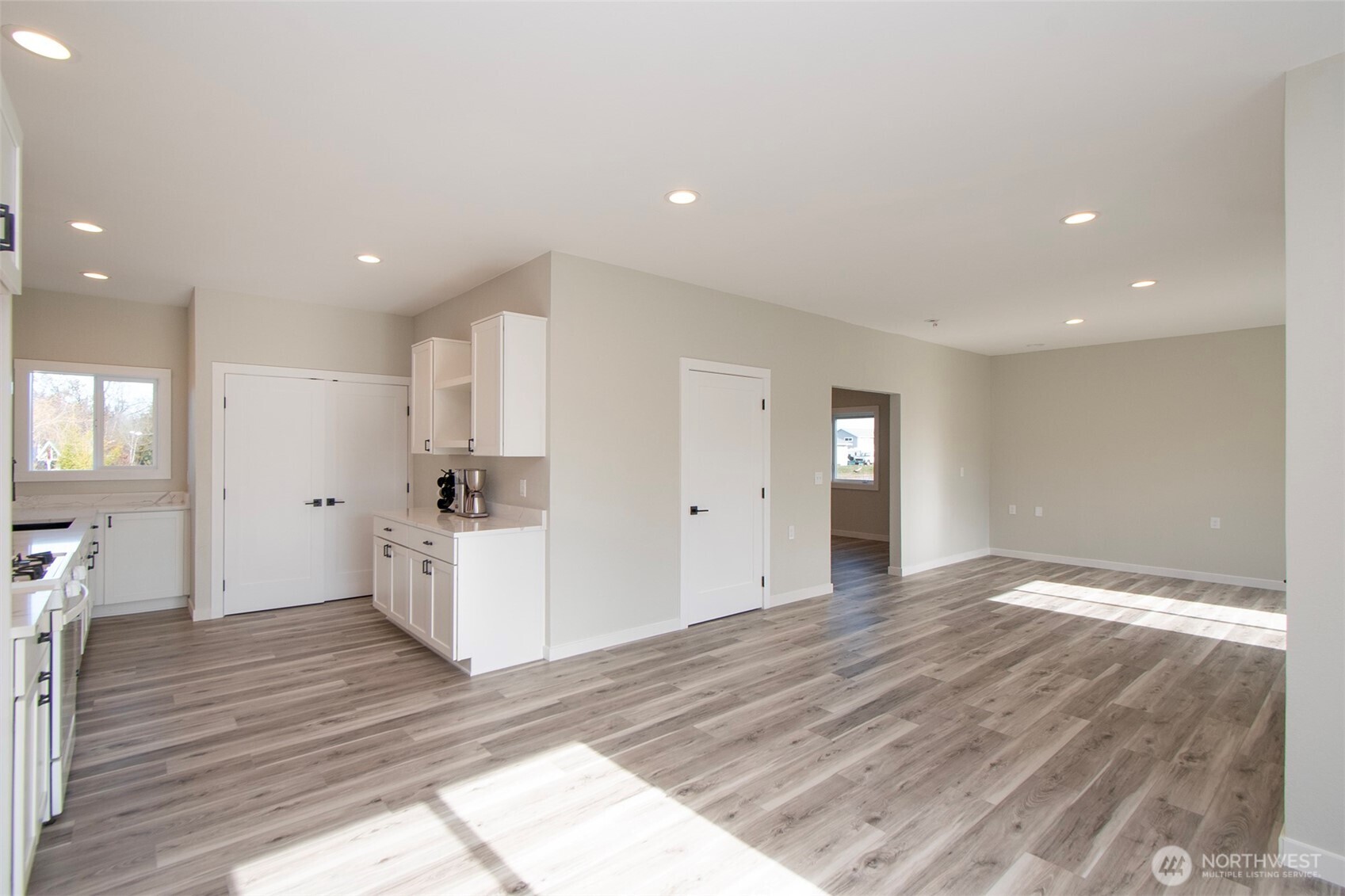 54 Geolaine Way
