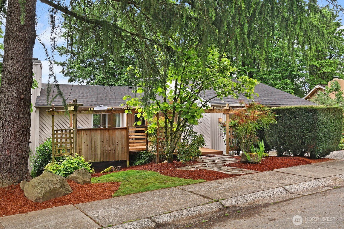 4652 159th Avenue SE