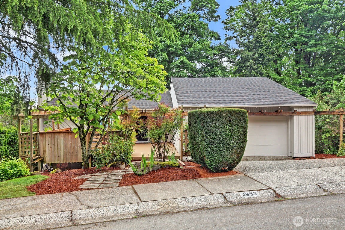 4652 159th Avenue SE