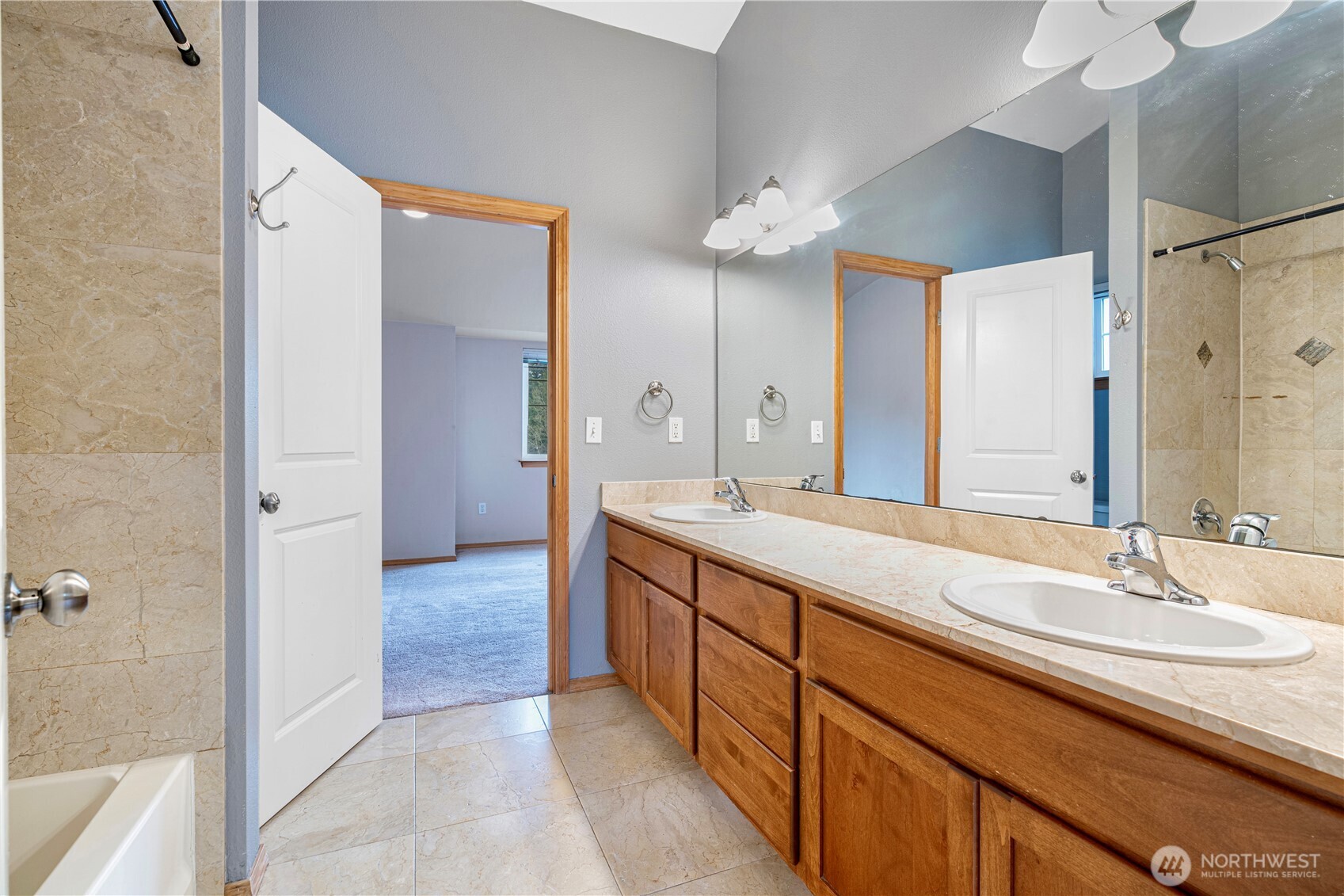 12026 33rd Avenue NE Unit: B