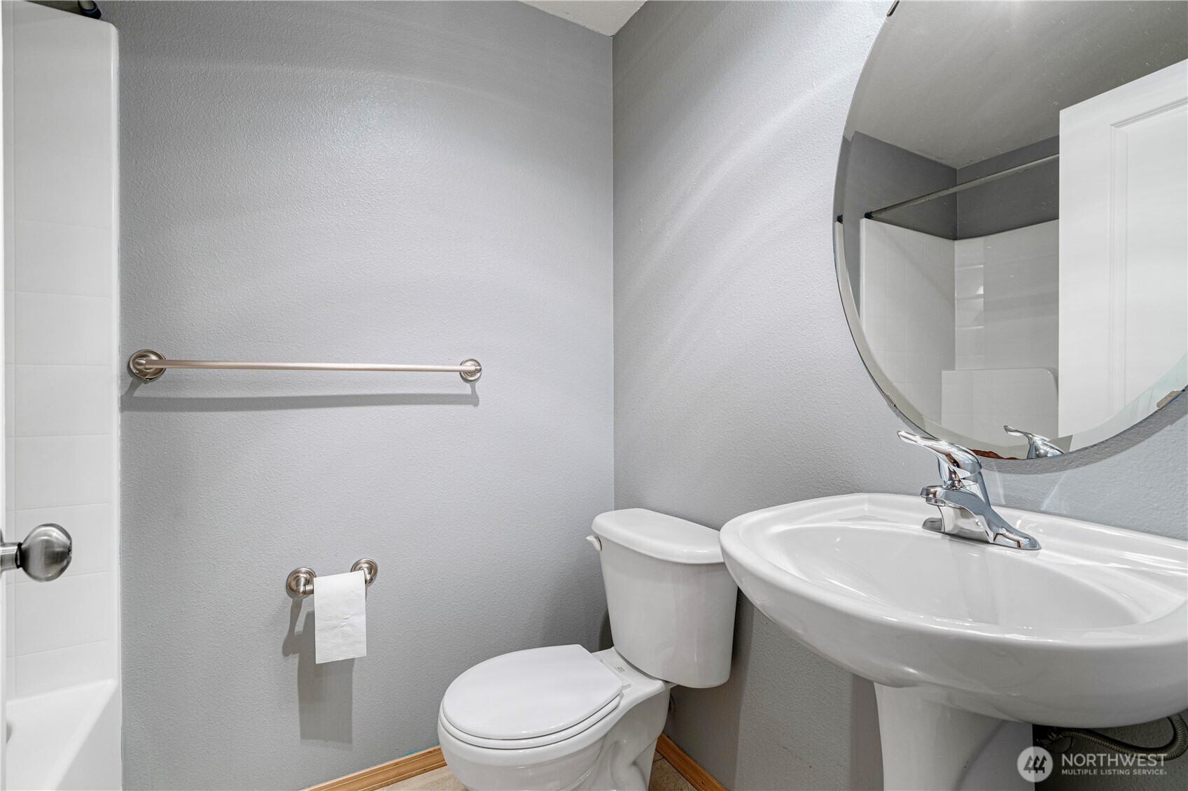 12026 33rd Avenue NE Unit: B