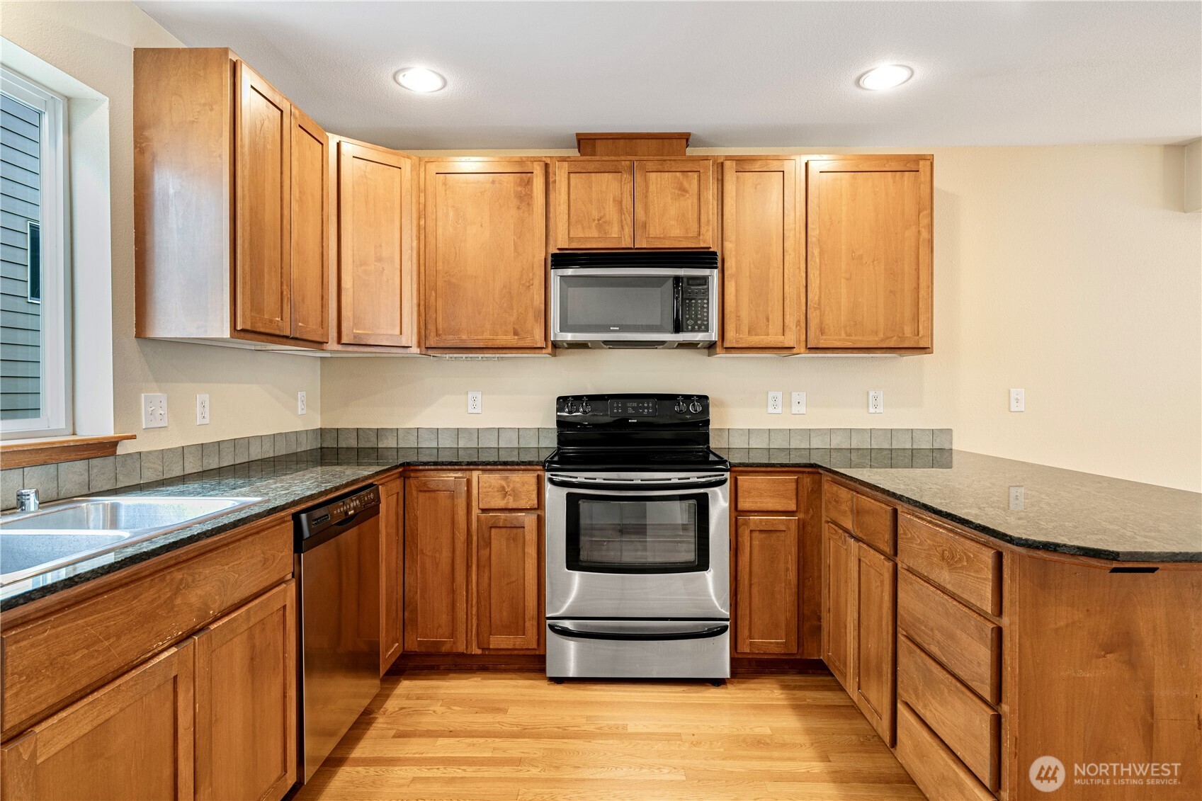 12026 33rd Avenue NE Unit: B