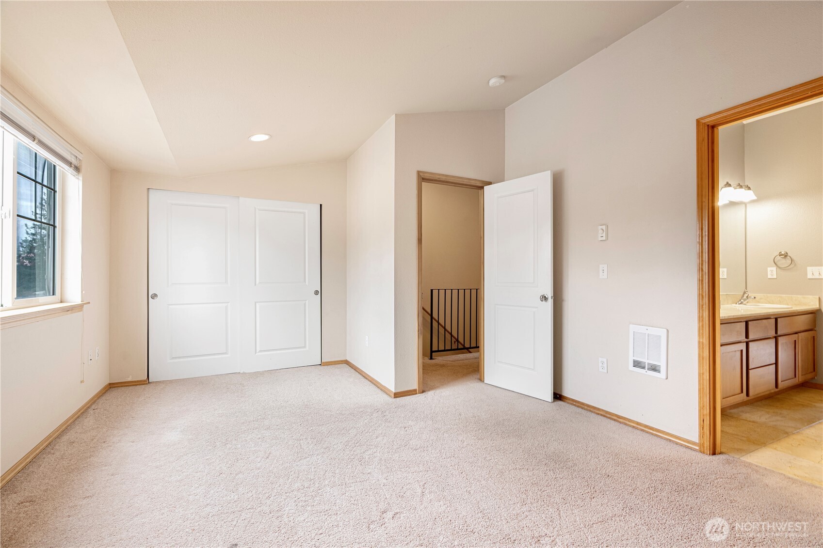12026 33rd Avenue NE Unit: B