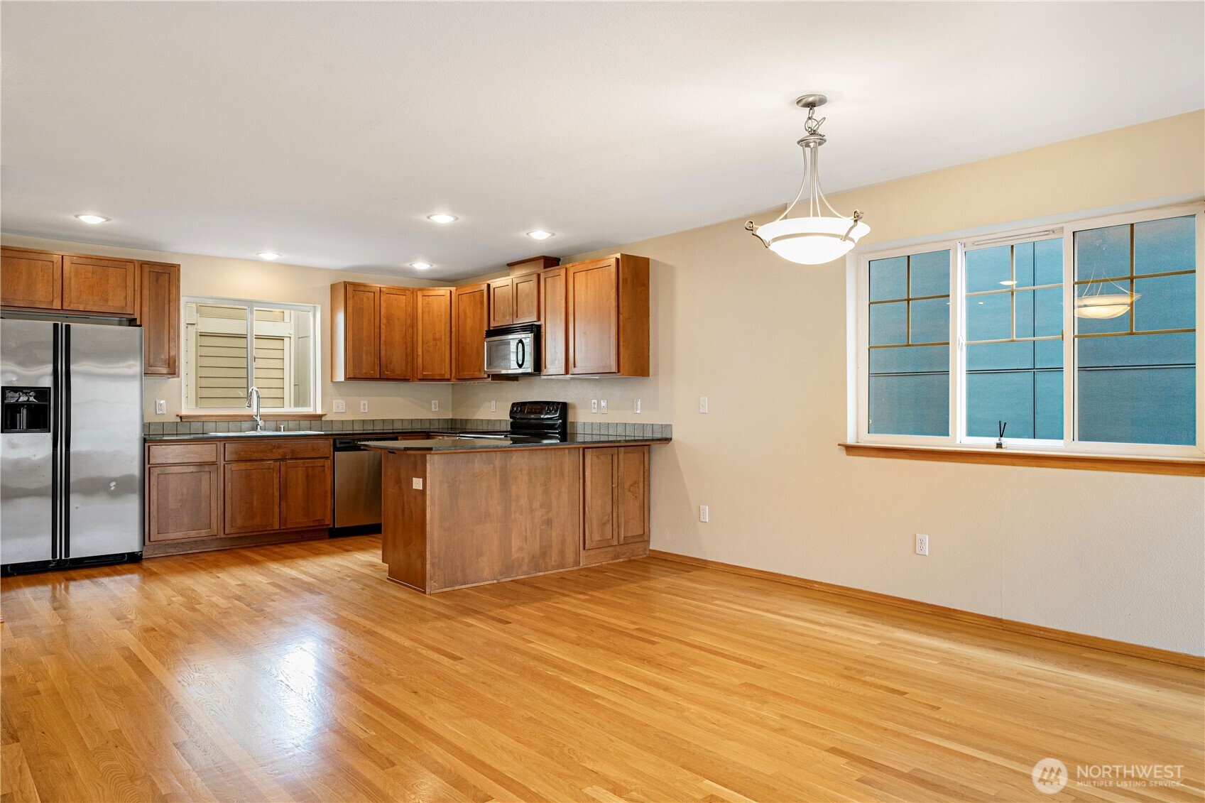 12026 33rd Avenue NE Unit: B
