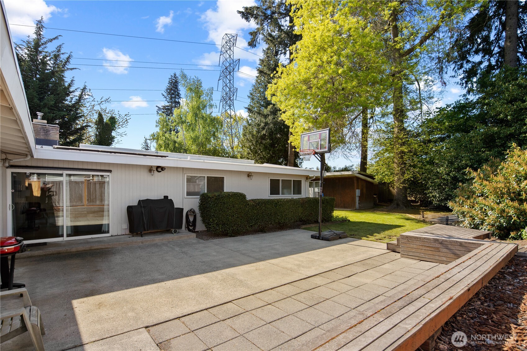 12406 SE 25th Street