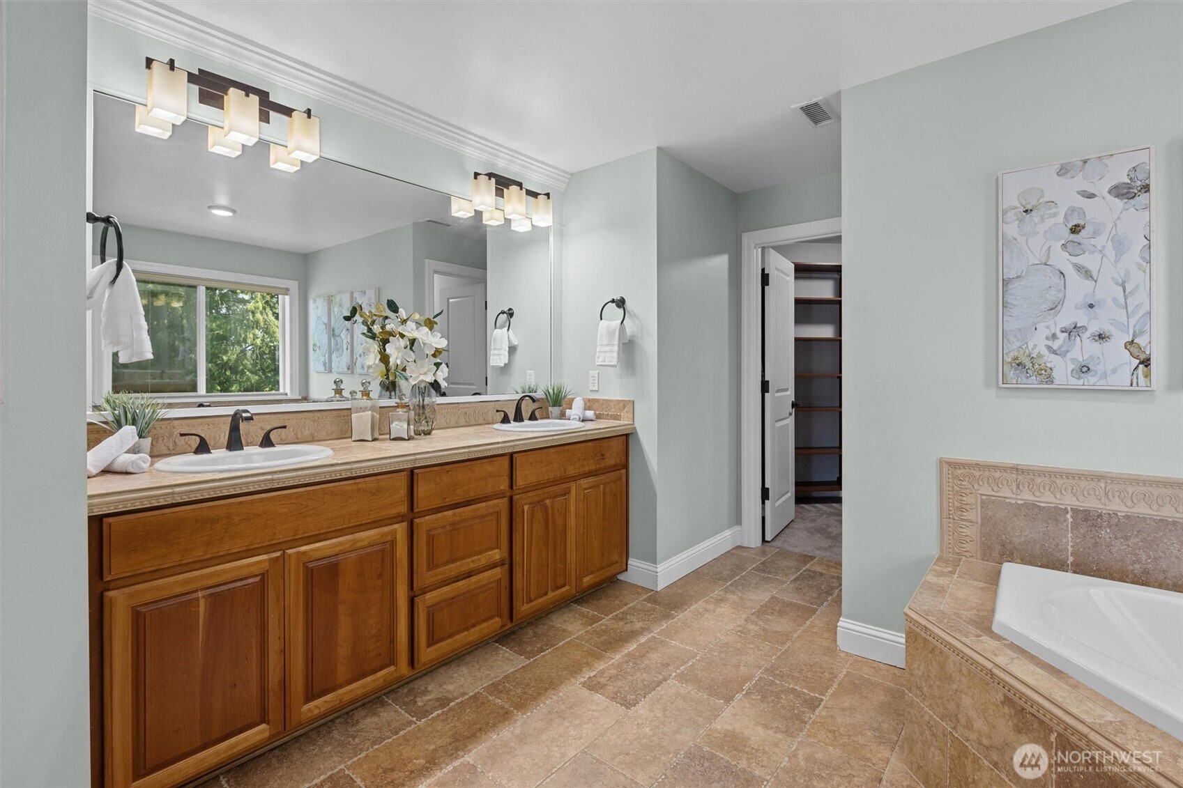 10317 NE 194th Street