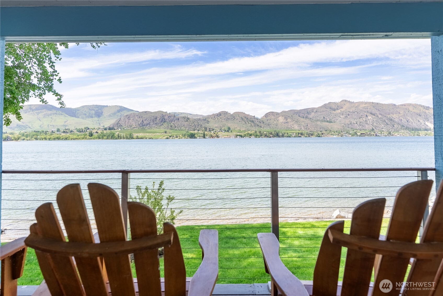 21 Lakeview Loop