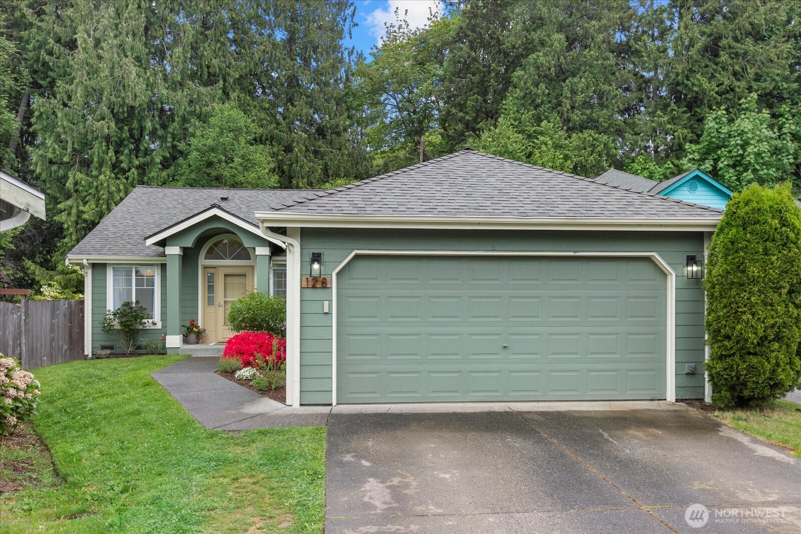 128 85th Avenue SE