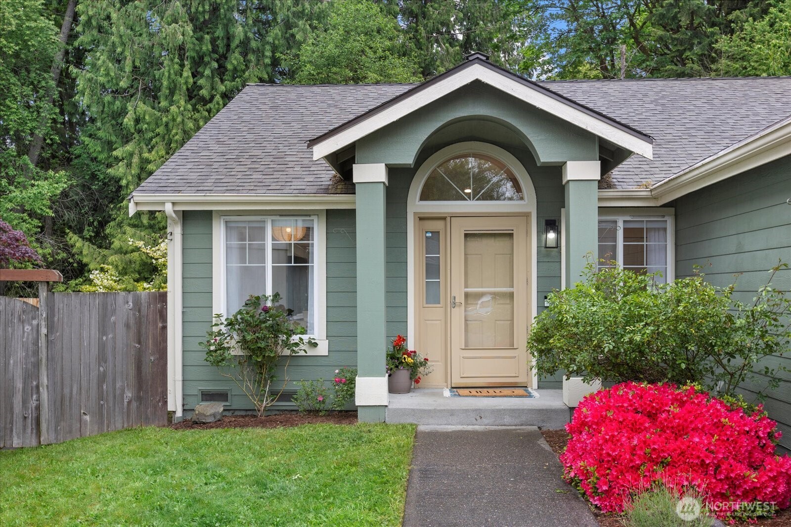 128 85th Avenue SE
