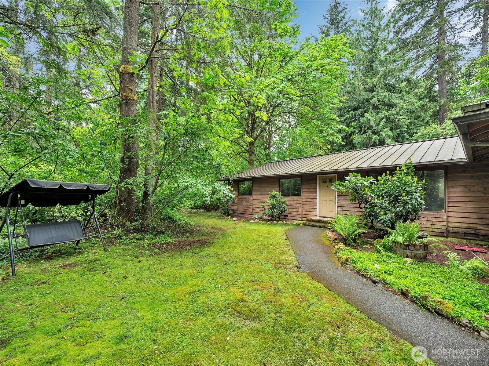 15409 216th Avenue NE