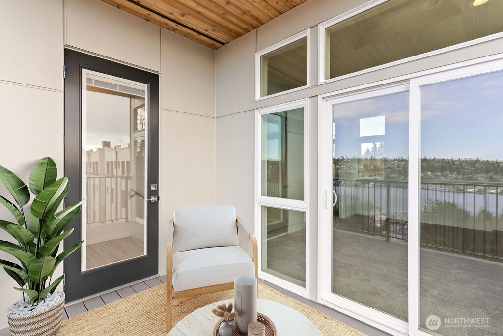 2921 Franklin Avenue E Unit: A