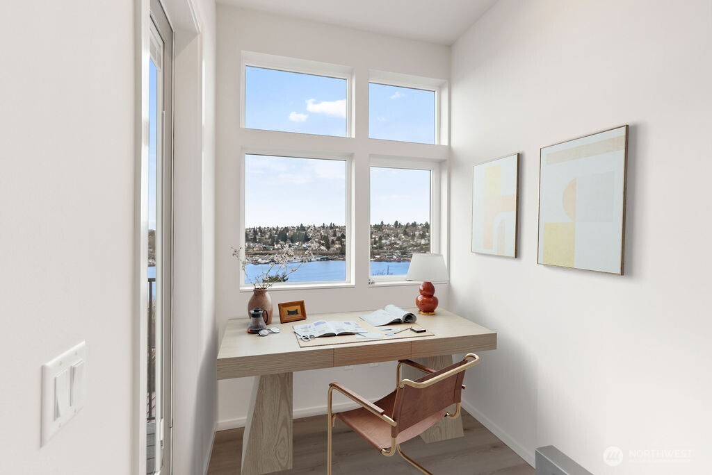 2921 Franklin Avenue E Unit: A