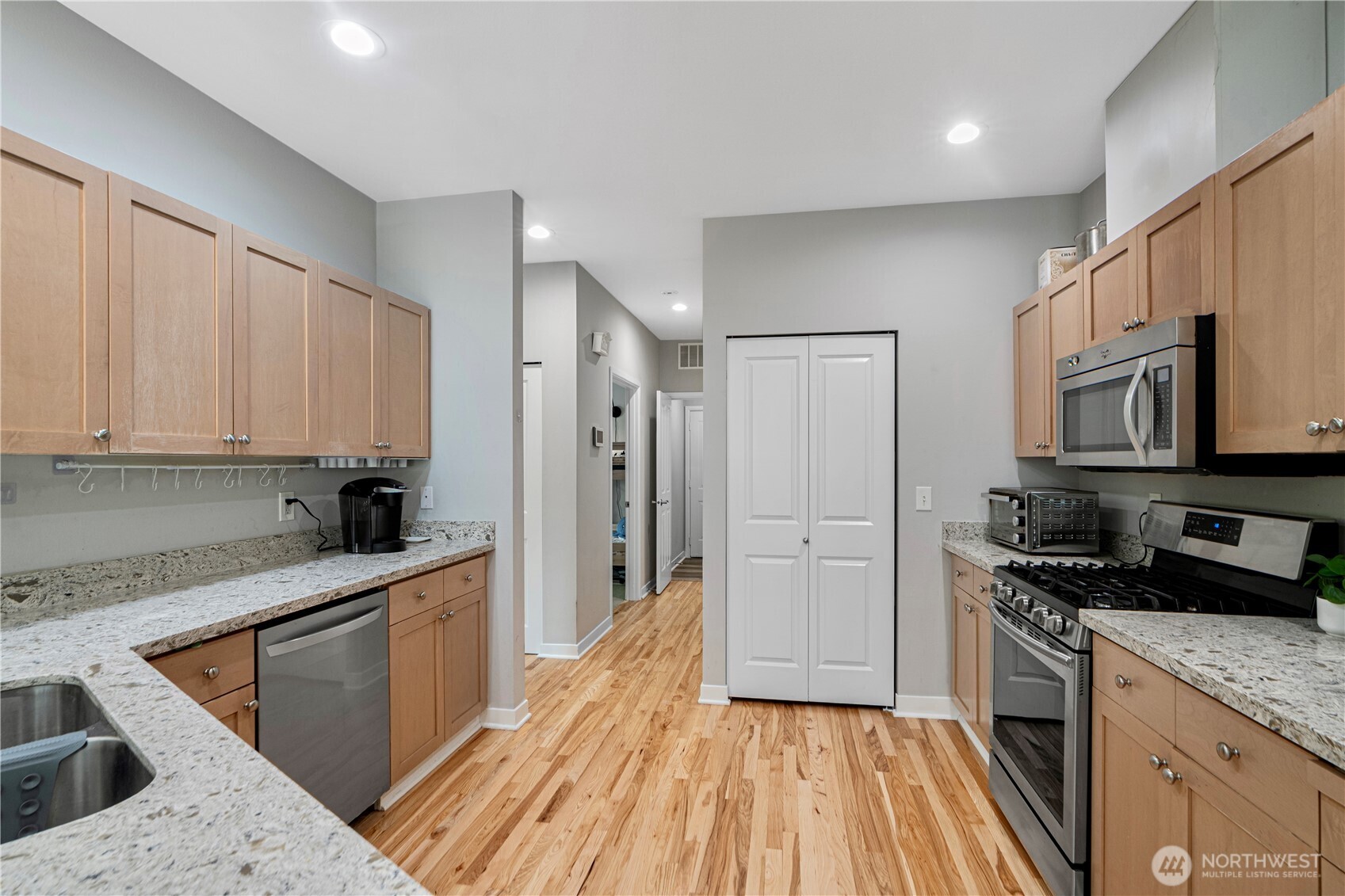 23115 NE 8th Place