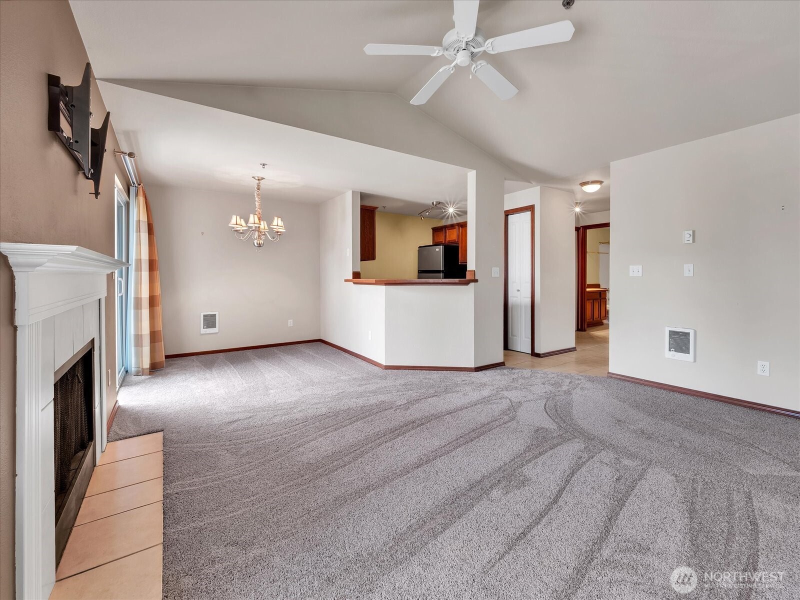 11527 Highway 99 Unit: E305