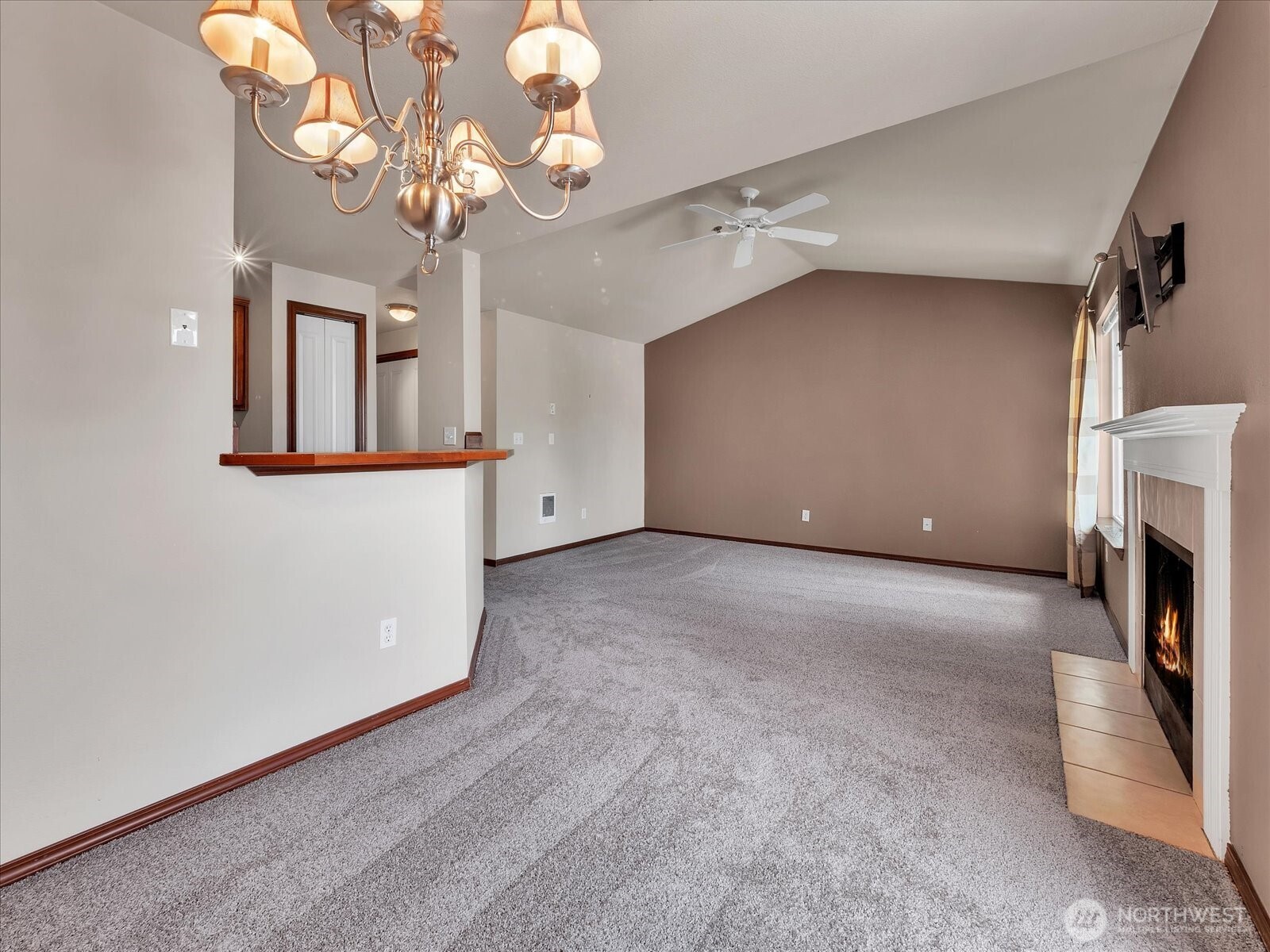 11527 Highway 99 Unit: E305