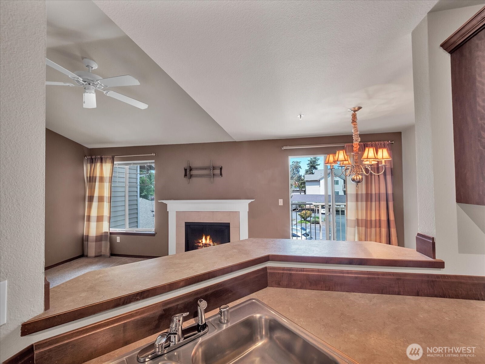 11527 Highway 99 Unit: E305