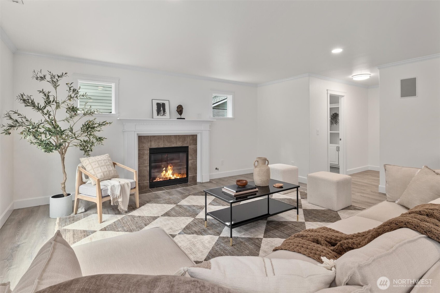 14219 284th Place NE