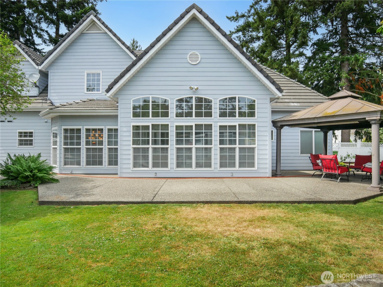 7011 57th Drive NE