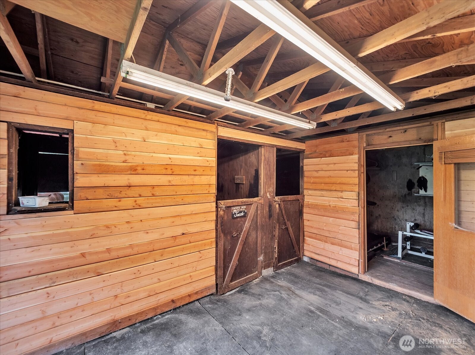 6822 Maltby Road