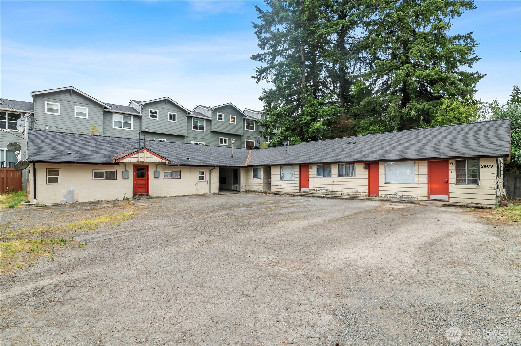 2409 Bickford Avenue