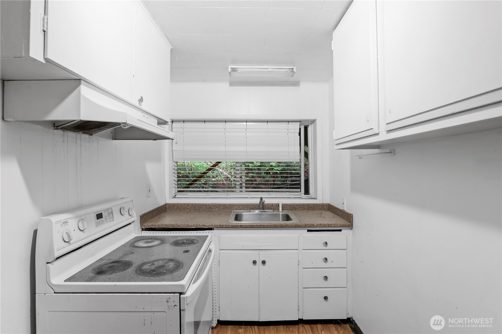 2409 Bickford Avenue