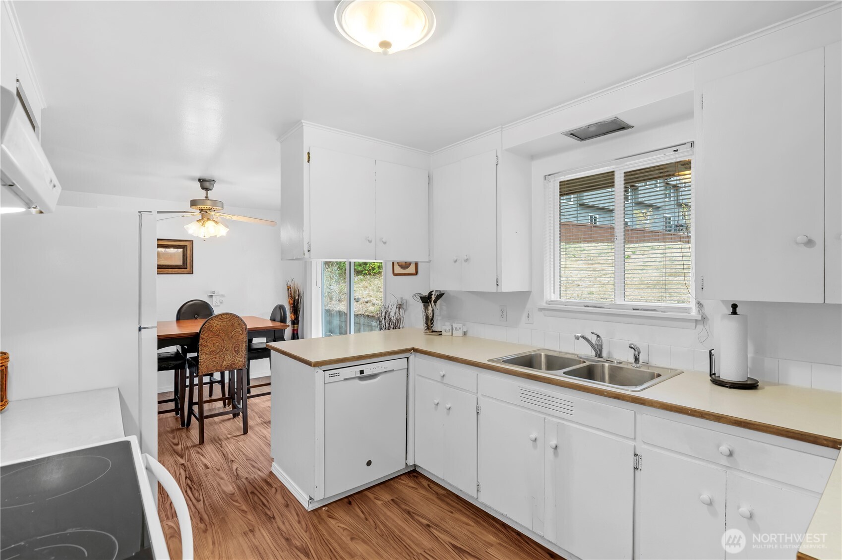 2409 Bickford Avenue