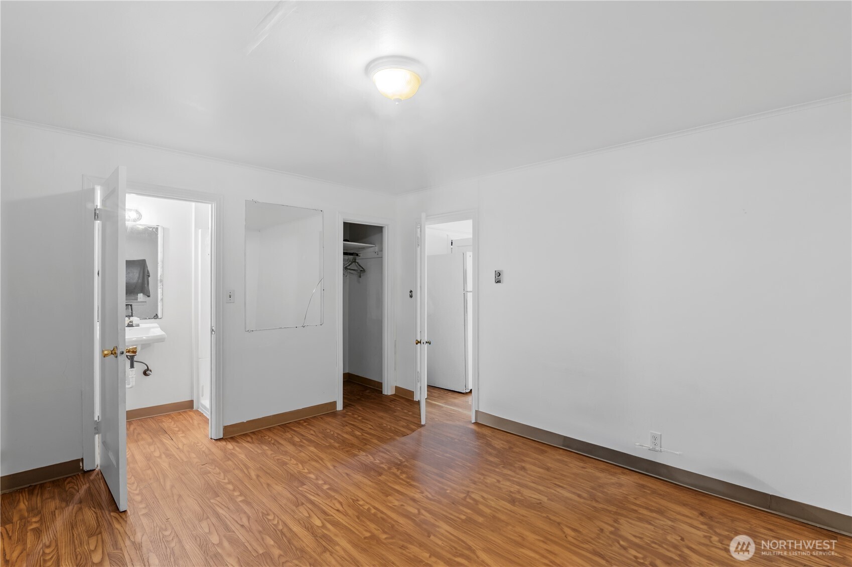 2409 Bickford Avenue