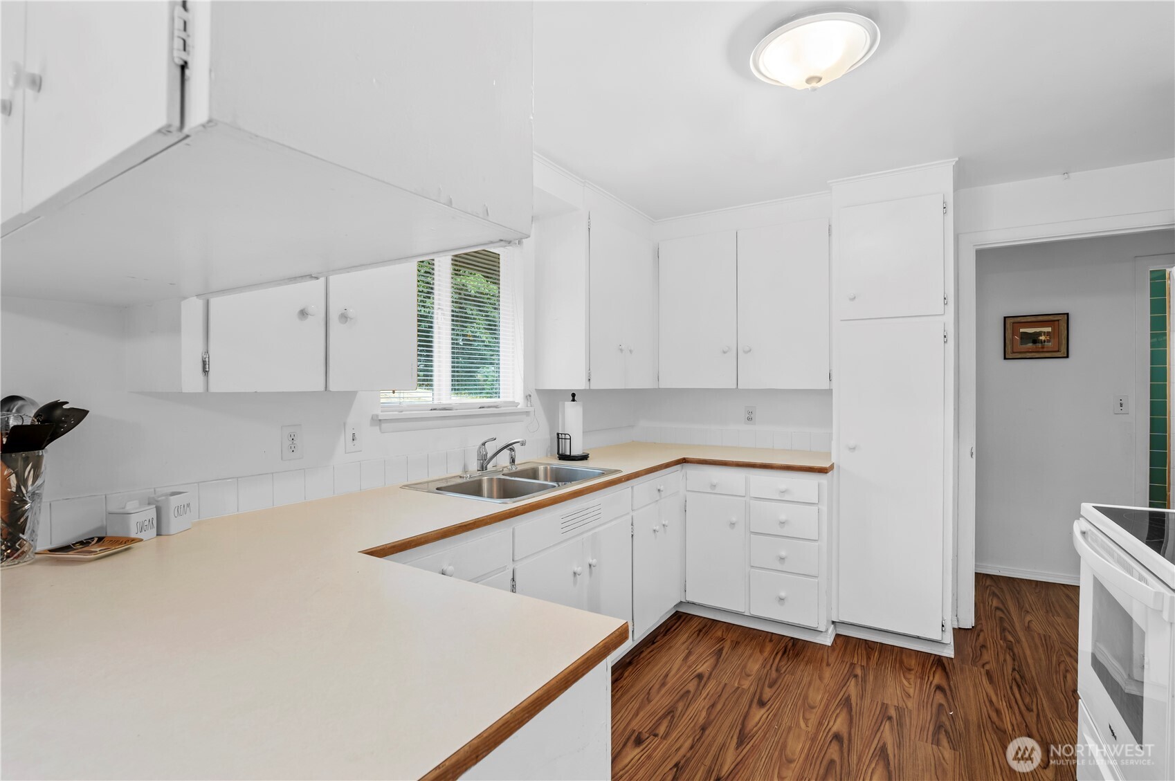 2409 Bickford Avenue